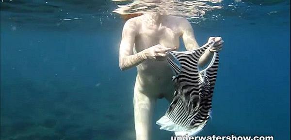  Nastya swimming nude in the sea